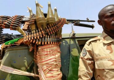السودان… الدعم السريع تتهم الجيش: قصف السفارة الإثيوبية بالخرطوم