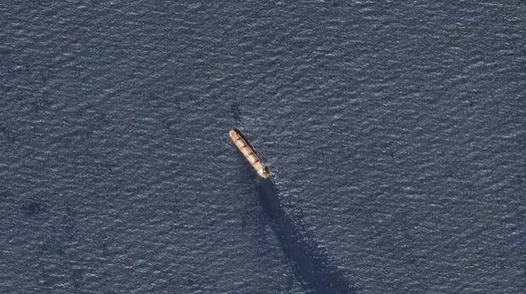هيئة تابعة للبحرية البريطانية: انفجار قرب سفينة شرقي ميناء جيبوتي