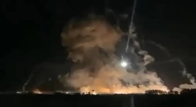 السلطات العراقية: قصف قاعدة “كالسو” تم بالصواريخ وليس المسيرات