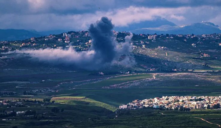 إسرائيل تعلن قصف مبنيين عسكريين وبنى تحتية لحزب الله جنوب لبنان